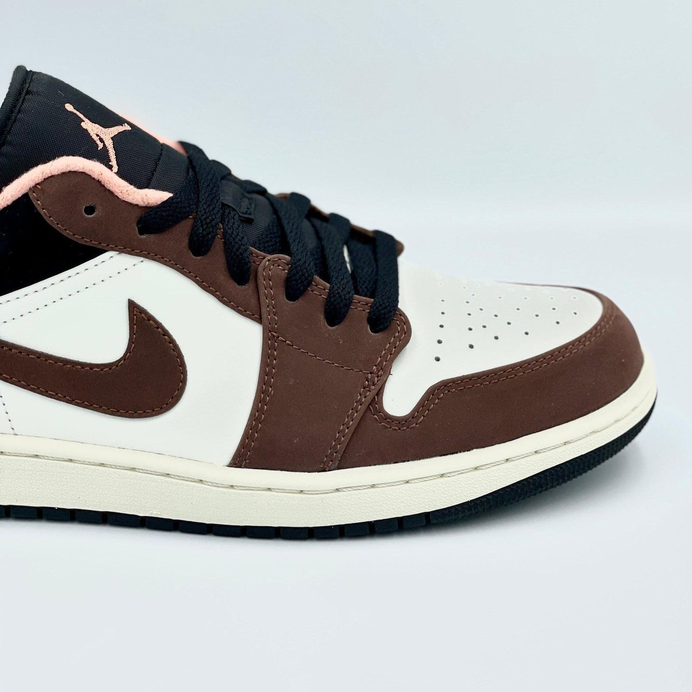 Jordan Herrenschuhe: Jordan 1 Low Mocha EU 42 – Neu und originalverpackt aus Erlinsbach von sasneakers 3