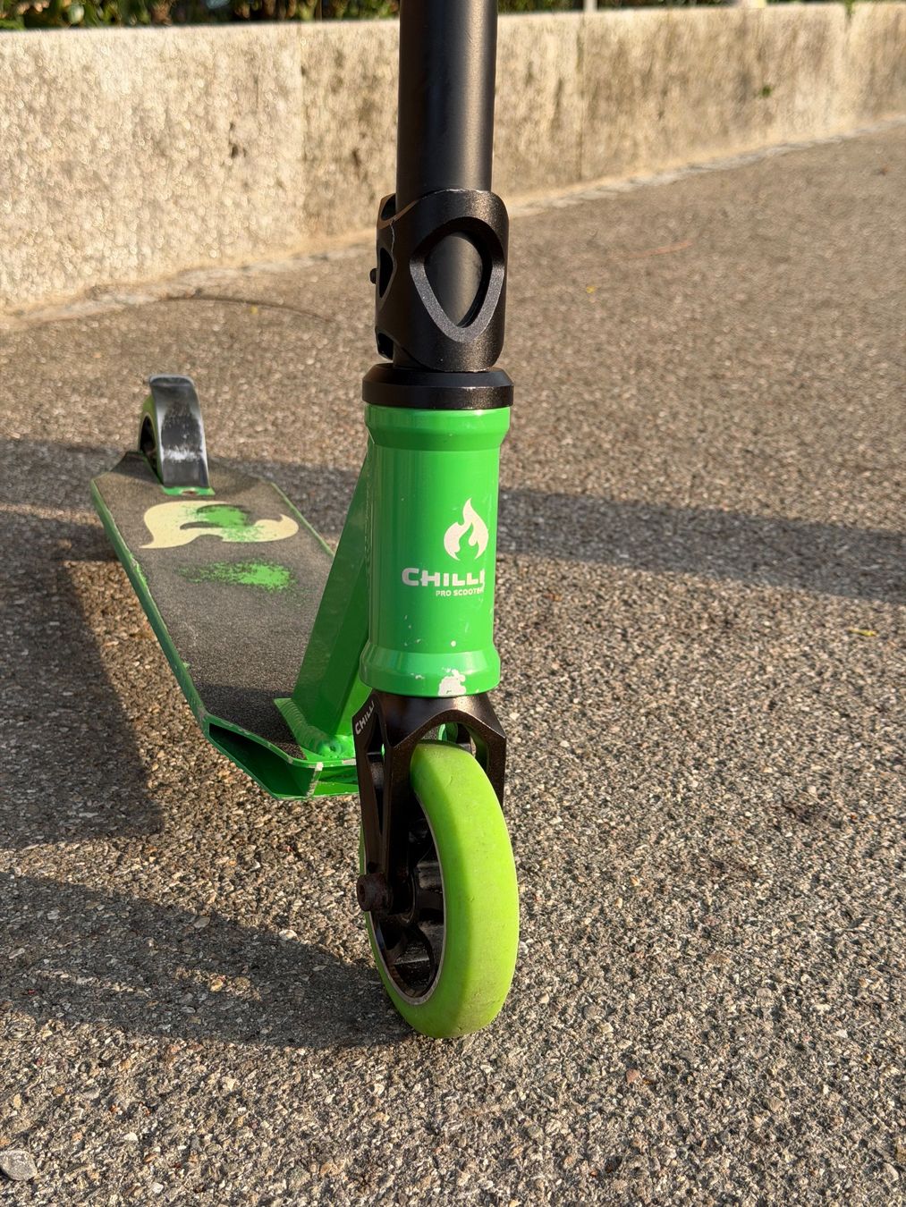 Chilli Kickboard: Roller CHILLI PRO SCOOTER grün – Usato da Winterthur venduto da Wusa01 2
