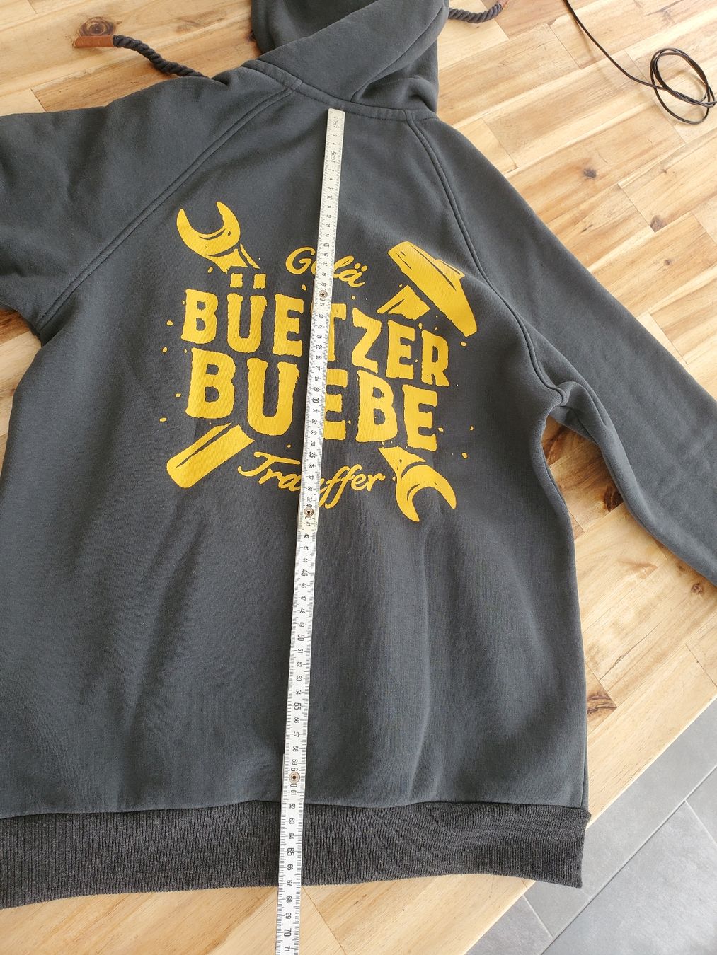 Maglioni & Felpe: Büetzer Buebe Hoodie Gr. M – Usato da Schwarzsee venduto da dergli01 6