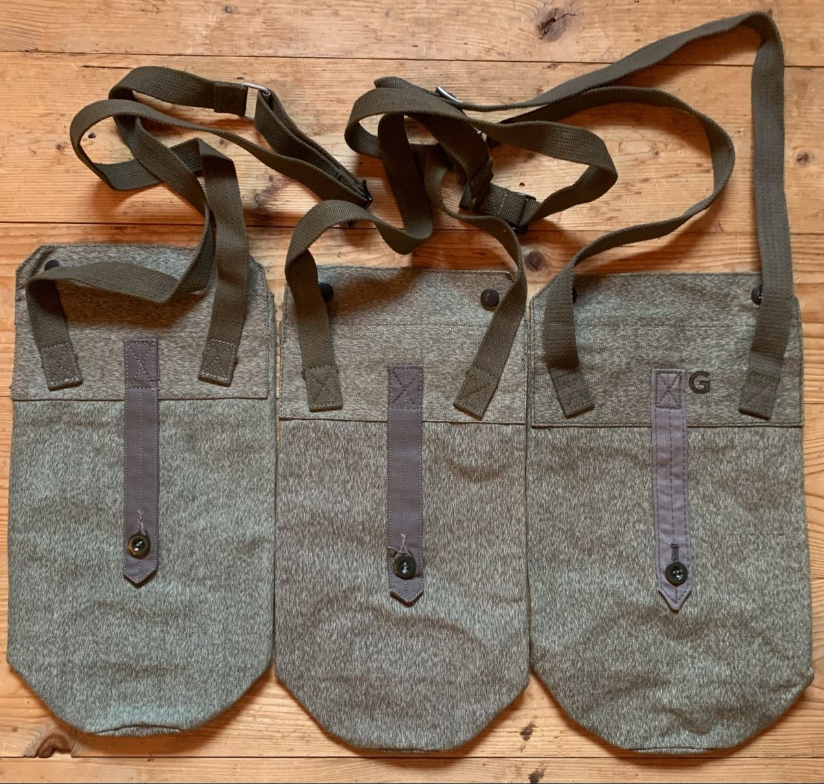 Schweizer Armee Taschen: 3 Gasmaskentaschen der CH Armee – Neu (gemäss Beschreibung) aus Goldingen von Bergler012 1