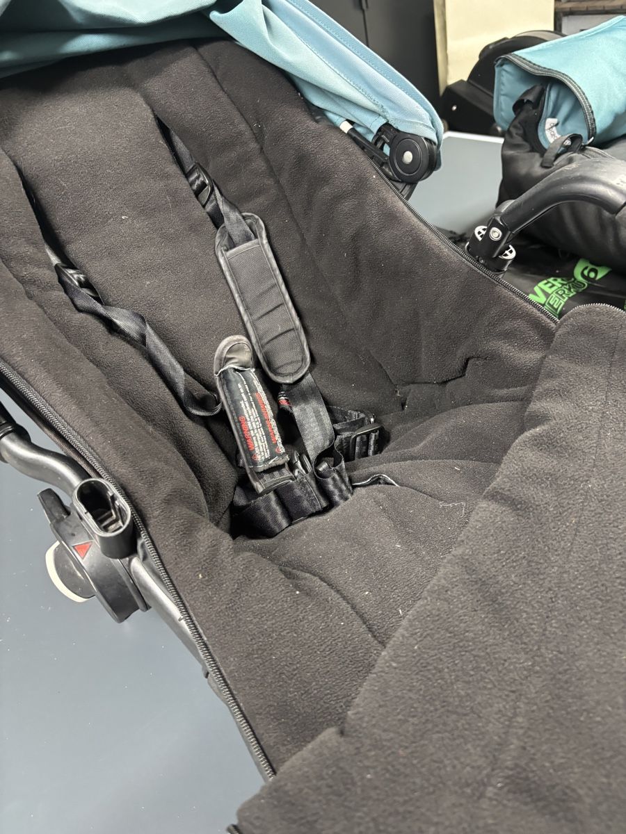 Bugaboo Carrozzine: Nacelle et assise Bugaboo Bufallo – Usato da Jouxtens-Mézery venduto da Isa7 5
