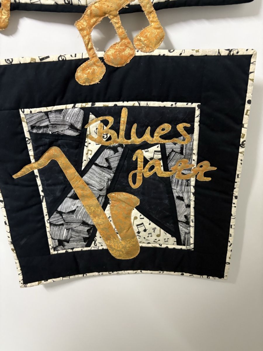 Tutte le decorazioni: Quilt - Patchwork mit Noten & Instrumenten. Einzelstück – Usato da Aarau Rohr venduto da torgath 3