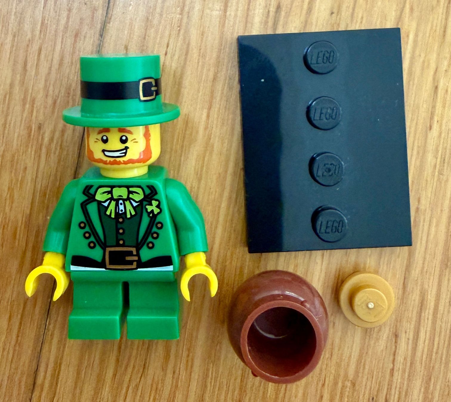 Lego Kit di costruzioni: Lego Minifigure Series 6 - Leprechaun – Nuovo (secondo la descrizione) da Höri venduto da PSMarinho