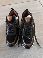 Baskets Elora noir et bronze taille 36 neuves 