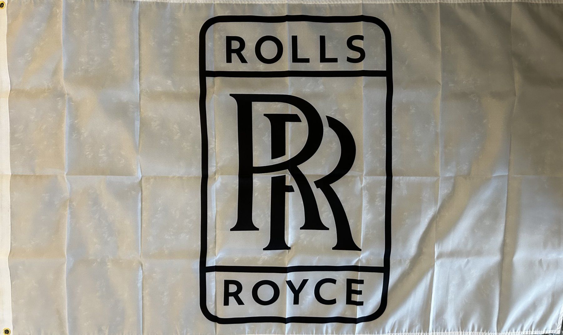 Fahnen: Rolls Royce Fahne Flag Phantom Cullinan Ghost Wraith Ghost – Neu und originalverpackt aus Dättlikon von easythings