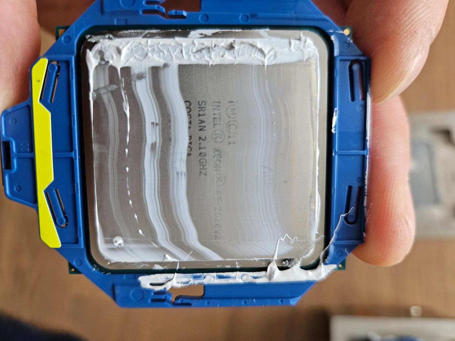 Intel Componenti elettronici: 2x CPU Prozessor Intel Xeon E5-2620 V2 – Usato da Gerolfingen venduto da xtof 1