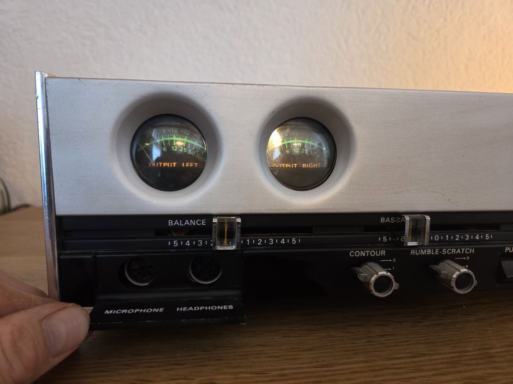Philips Verstärker: Pré-amplificateurvPhilips 551 tropicalisé – Gebraucht aus Froideville von jojo1860 1