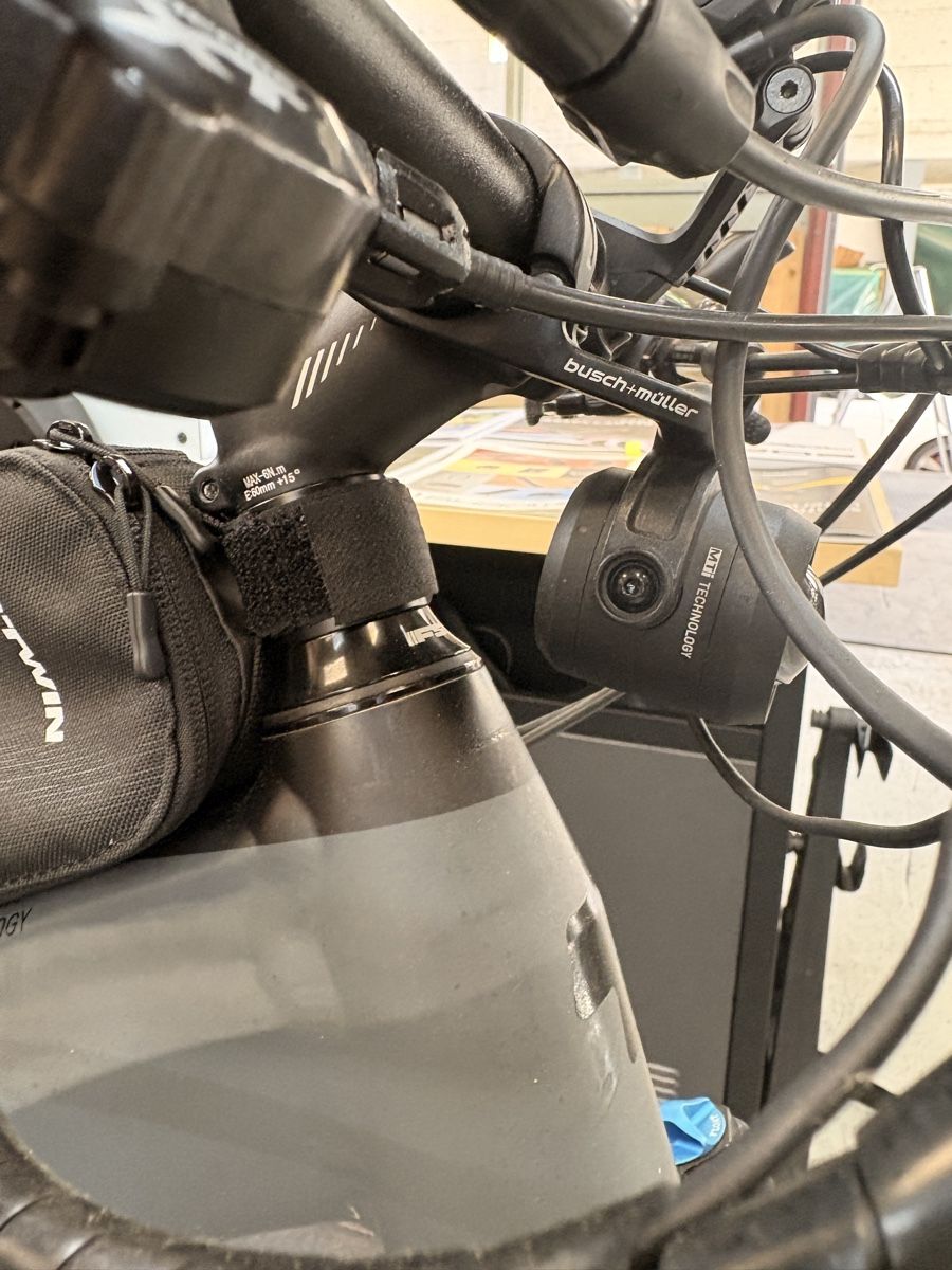Cube Velos: Cube Stereo E-Bike gebraucht mit Bosch Display 6217 km – Gebraucht aus Männedorf von Milito-Star 3