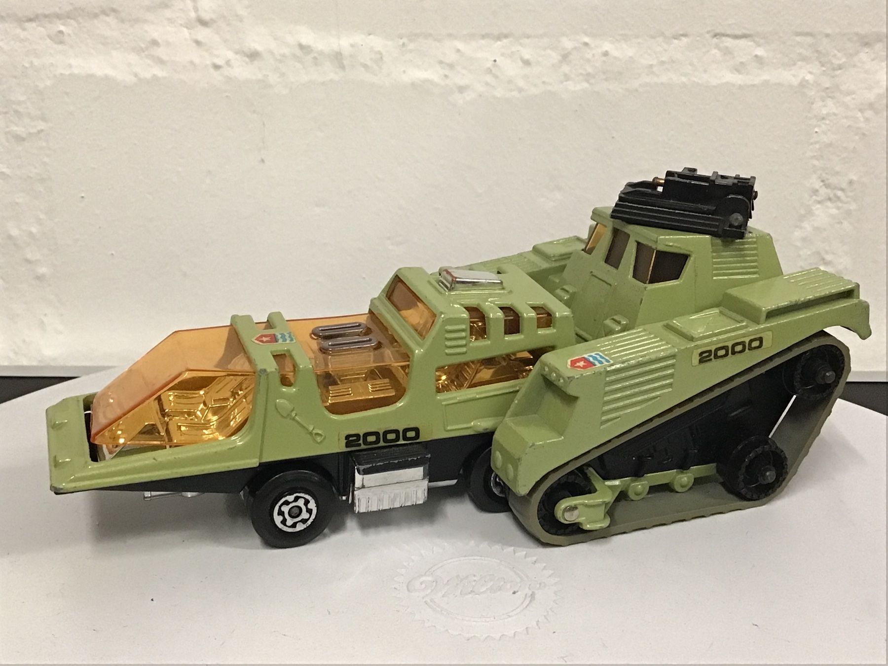 Matchbox Modellini d'auto: Matchbox Superfast Nr.34 Raupenschlepper – Usato da Männedorf venduto da Modell-Spezialisten