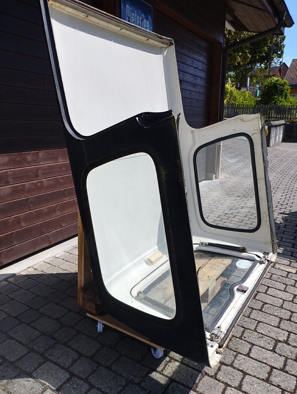 Jeep Autres accessoires p. véhicule: Jeep CJ7 Hardtop – Défectueux à Pieterlen par Sailing4fun