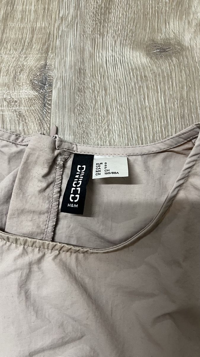 H&M Top: H&M blouse beige size S – Usato da Eglisau venduto da Kan_999 3