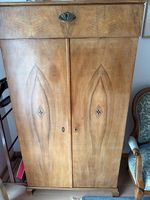 Magnifique armoire ronce de noyer 