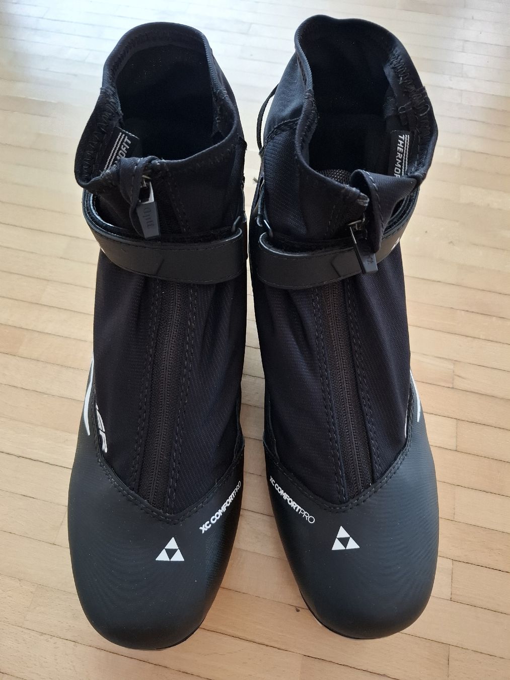 Fischer Scarpe da uomo: Fischer Langlaufschuhe Gr. 42 neu! – Nuovo (secondo la descrizione) da Männedorf venduto da Einhornmama 1