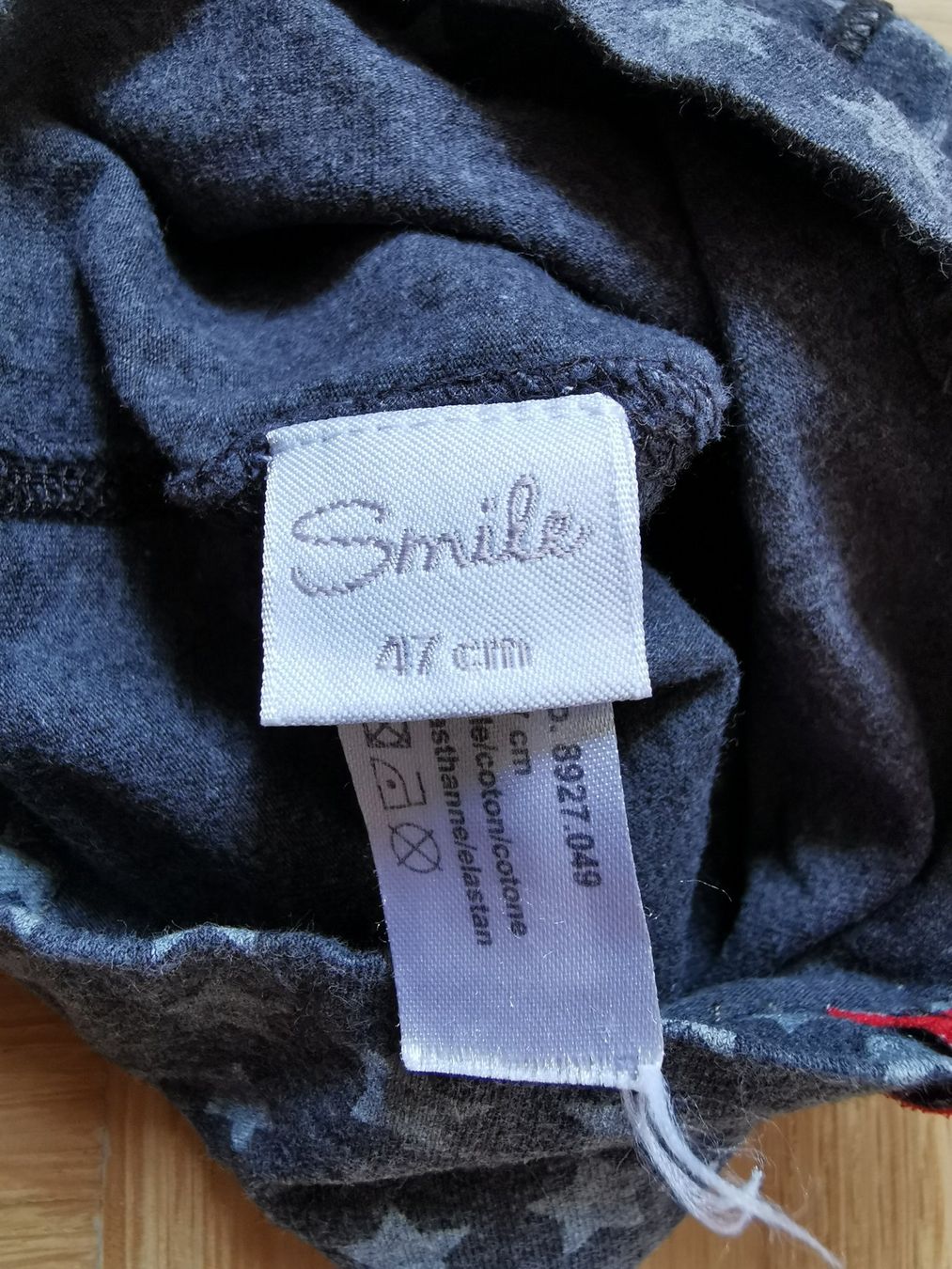 Berretti & Sciarpe: Mütze Smile Gr. 47 – Usato da Stäfa venduto da flamingo_17 2