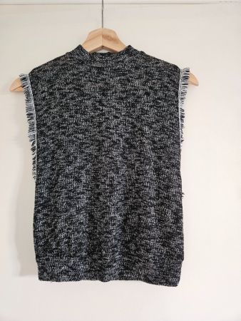 Tolles, ärmelloses Strickoberteil Gr.XS