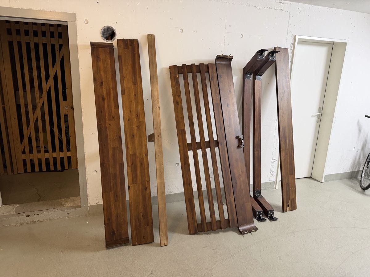 Articles en bois:   DOPPELBETT    HOLZ       – D'occasion à Wetzikon ZH par philippe_22