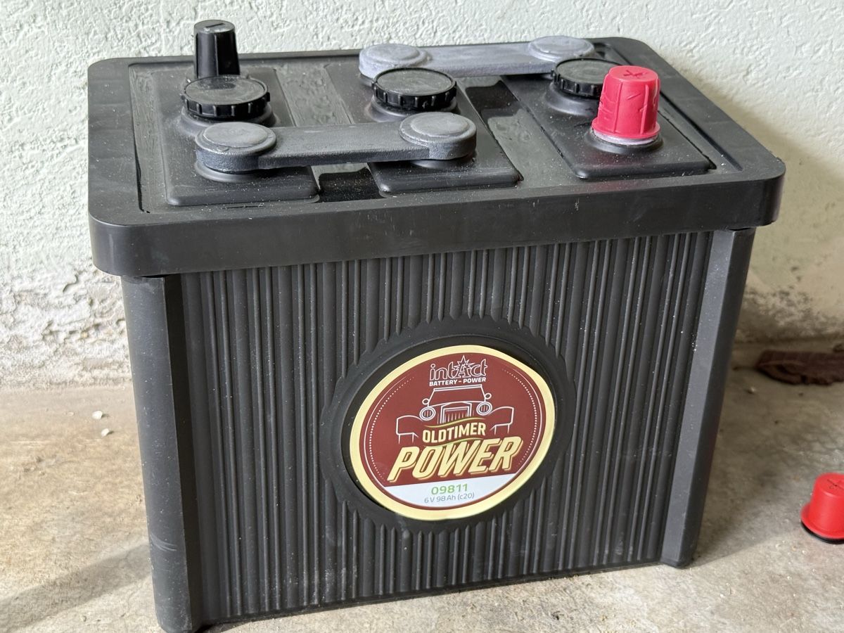 Batterie: Intact Oldtimer-Power 98Ah 6 volts – Nuovo (secondo la descrizione) da Bevaix venduto da code22