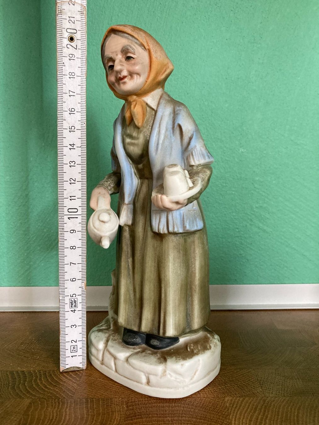 Statuette: FIGUR  Keramik  Bäuerin  Grossmutter – Usato da Subingen venduto da ArtBead 8