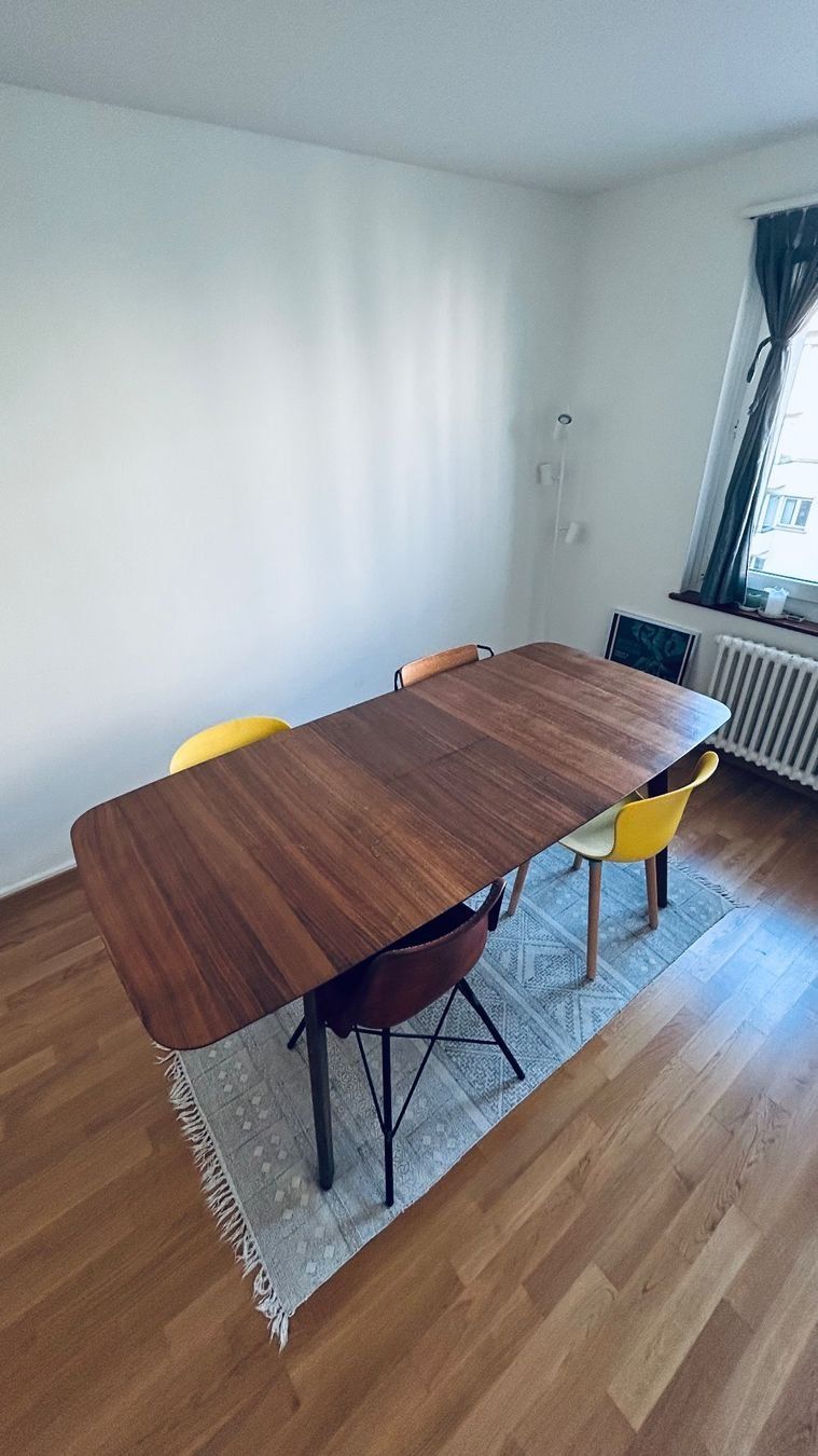 Tavoli: Stabiler Holztisch ausziehbar – Usato da Arnegg venduto da michaelwiggenhauser 7