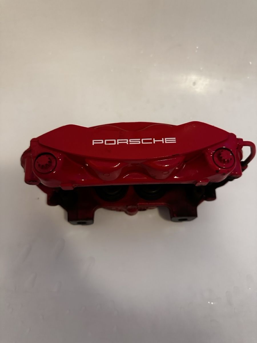 Porsche Toutes les pièces auto: Porsche-Bremssattel – Défectueux à Ursins par sud_d5zq