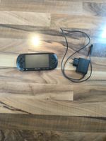 Sony PSP Konsole schwarz mit Ladekabel gebrauchter Zustand