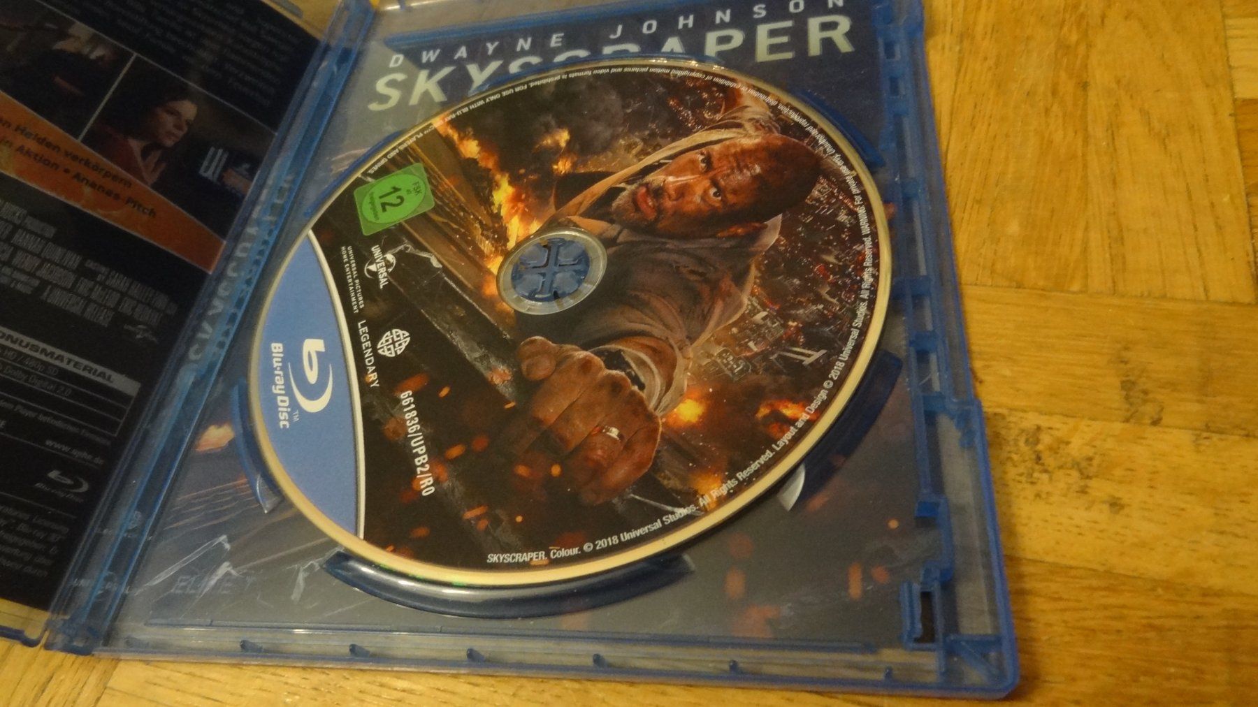 Tutti i DVDs: Skyscraper BLU-RAY – Usato da Olten venduto da Disc-Verkauf 1