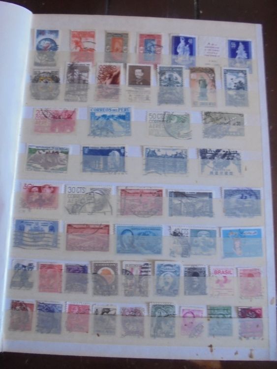 ALGÉRIE LOT DE 12 timbres neufs** en majorité . Cote 40 €. TTBE EUR 4