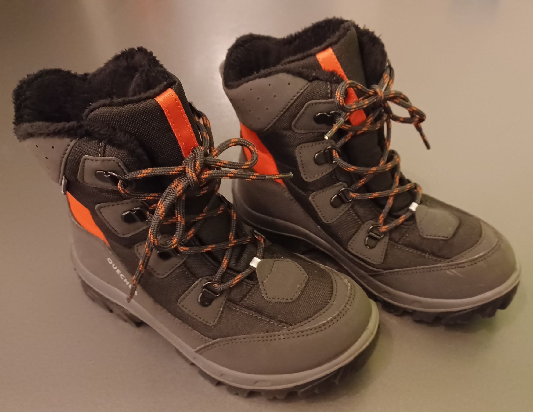 Schuhe für Jungen: Neuwertige Winterschuhe, Gr. 34 – Neu (gemäss Beschreibung) aus Buochs von coffee75