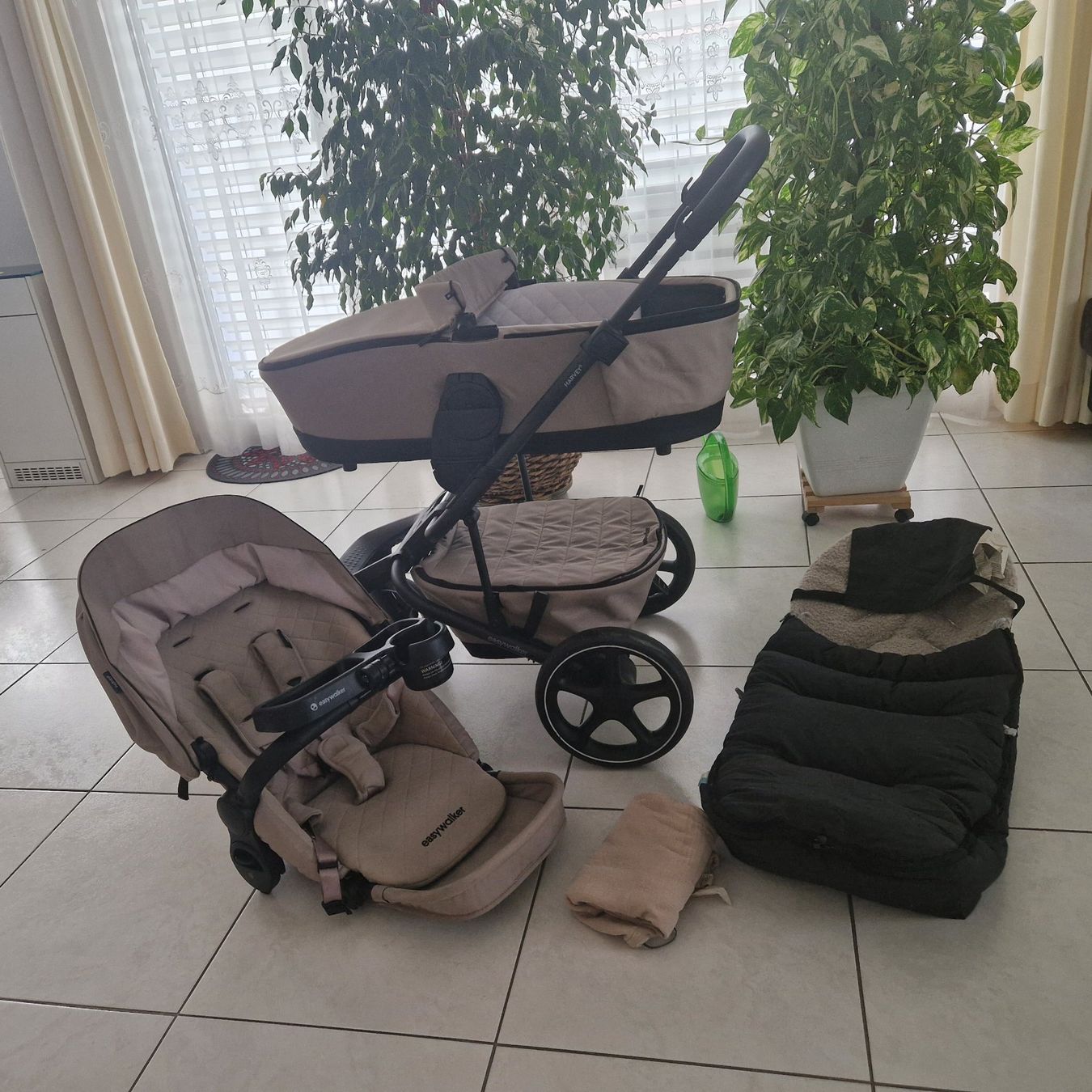 Easywalker Carrozzine: Easywalker harvey 5 premium Taupe – Usato da Wallisellen venduto da gra_6cts