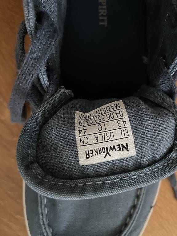 Scarpe da uomo: Bootsschuhe Gr. 43 – Usato da Luzern venduto da bse_11x 1