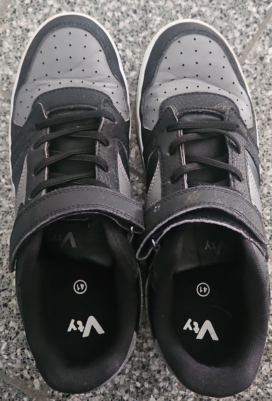 Victory Schuhe für Jungen: Vty Sneaker Grösse 41 – Neu (gemäss Beschreibung) aus Herrliberg von daki0017