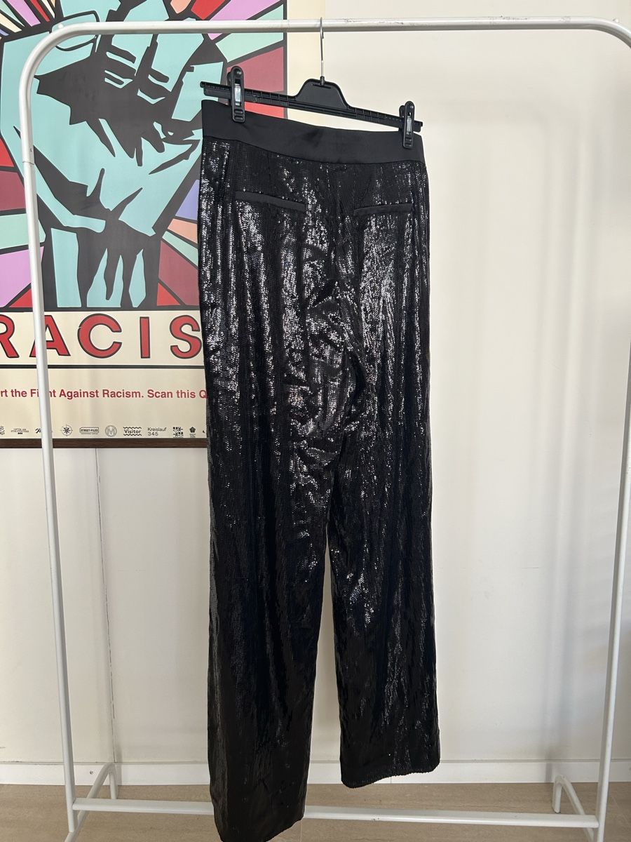 Pantaloni: JOELLE Sequins Trousers black size EU 42 – Usato da Zürich venduto da fan_z5fl 2