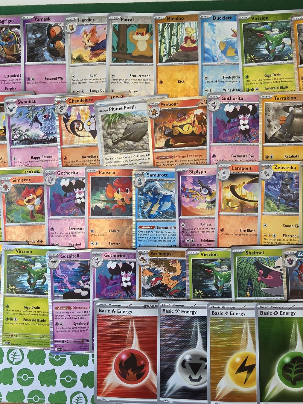 Pokémon Carte collezionabili: Pokemon White Flare Holo Reverse Set 65Stk. Englisch – Usato da Gossau SG venduto da worklifebalance 2