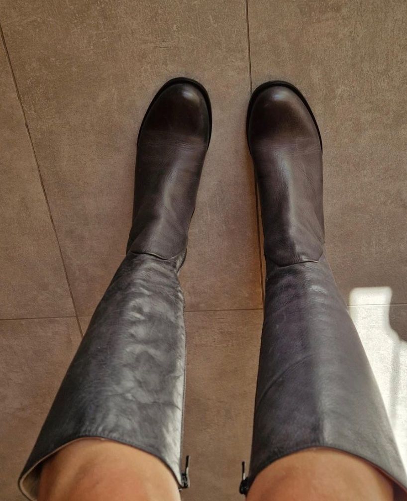 Scarpe da donna: Graue Echtlederstiefel Größe 38 – Nuovo (secondo la descrizione) da Perlen venduto da b.b10 1