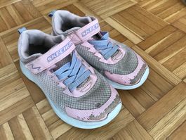 Turnschuhe von Skechers Grösse 31
