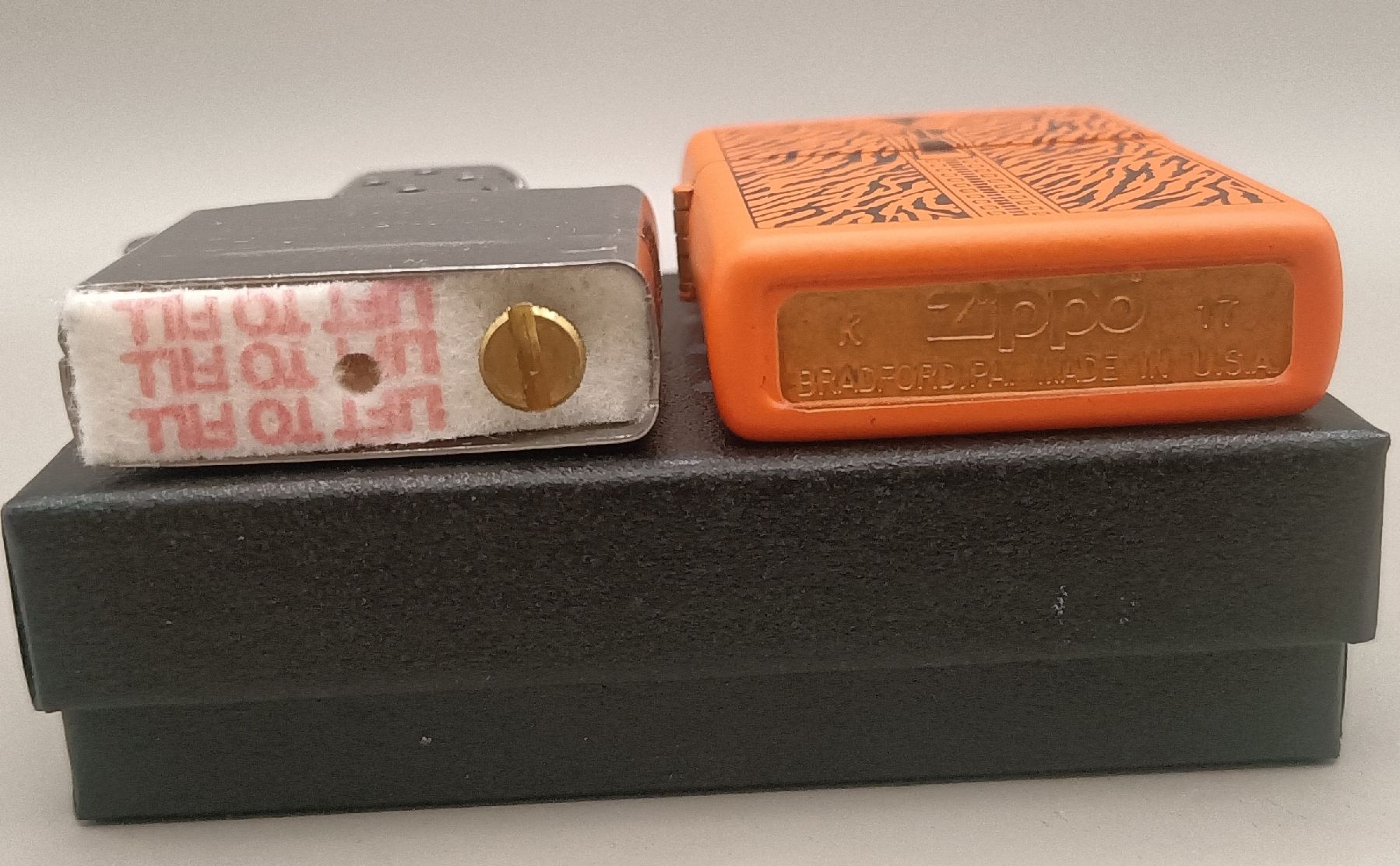Zippo Accendini: Zippo orange tiger mat box NEW  – Nuovo e nell'imballaggio originale da Pampigny venduto da Calypso06 3