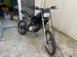 Yamaha DT 125R mit sehr vielen Teilen – Bastler-/Aufbauproje
