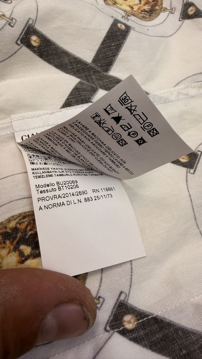 Versace Camicie: Versace Hemd, Grösse 48, selten getragen, Original – Usato da Rotkreuz venduto da perlengott 4