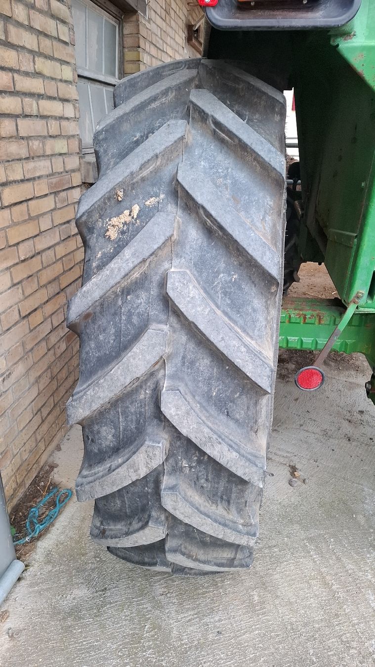 John Deere Trattori: John Deere 4230 Allrad – Usato da Weisslingen venduto da Braui79 3
