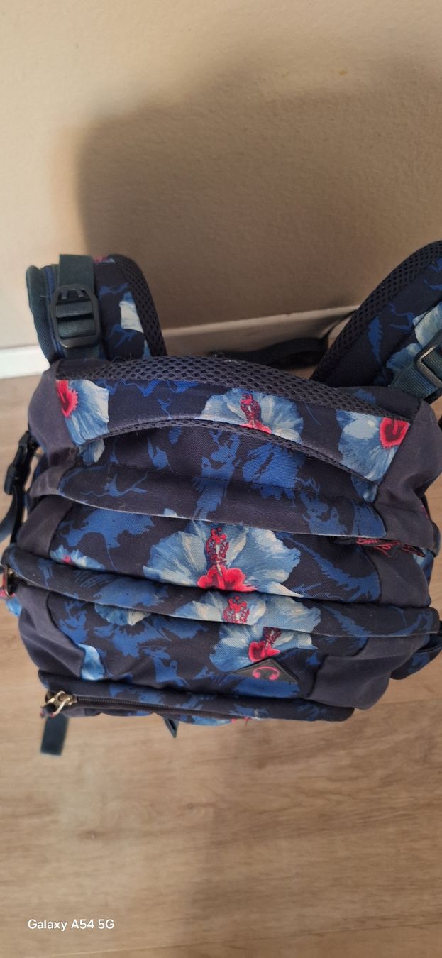 Satch Sacs & sacs à dos: Satch Rucksack Blumenmuster  – D'occasion à Richterswil par C011 4
