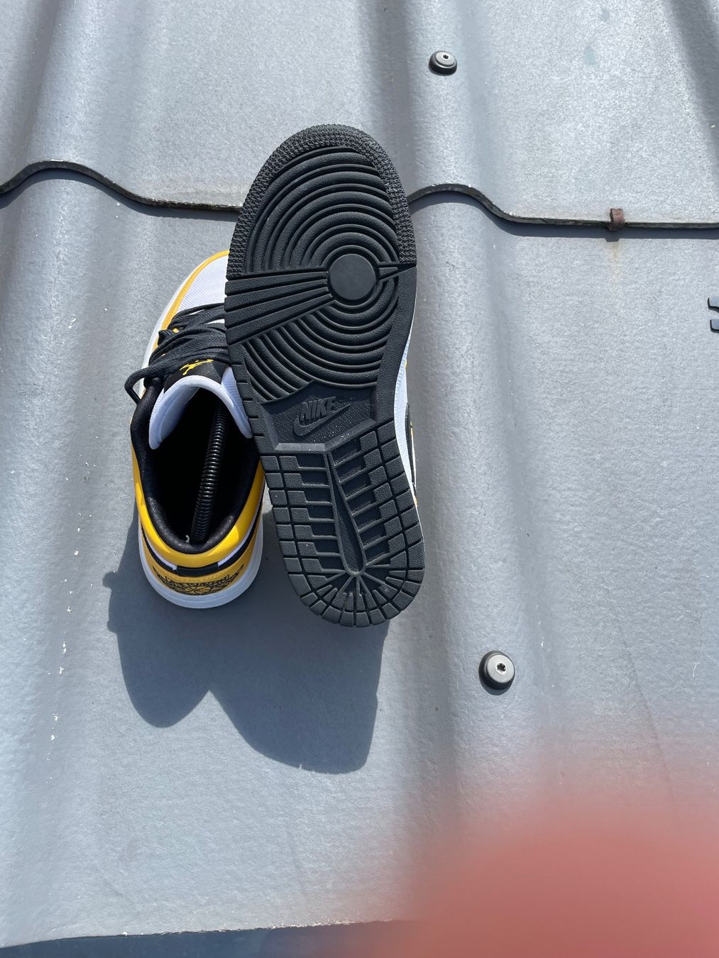Jordan Scarpe da uomo: Jordan 1 – Nuovo (secondo la descrizione) da Dompierre FR venduto da matmath 6
