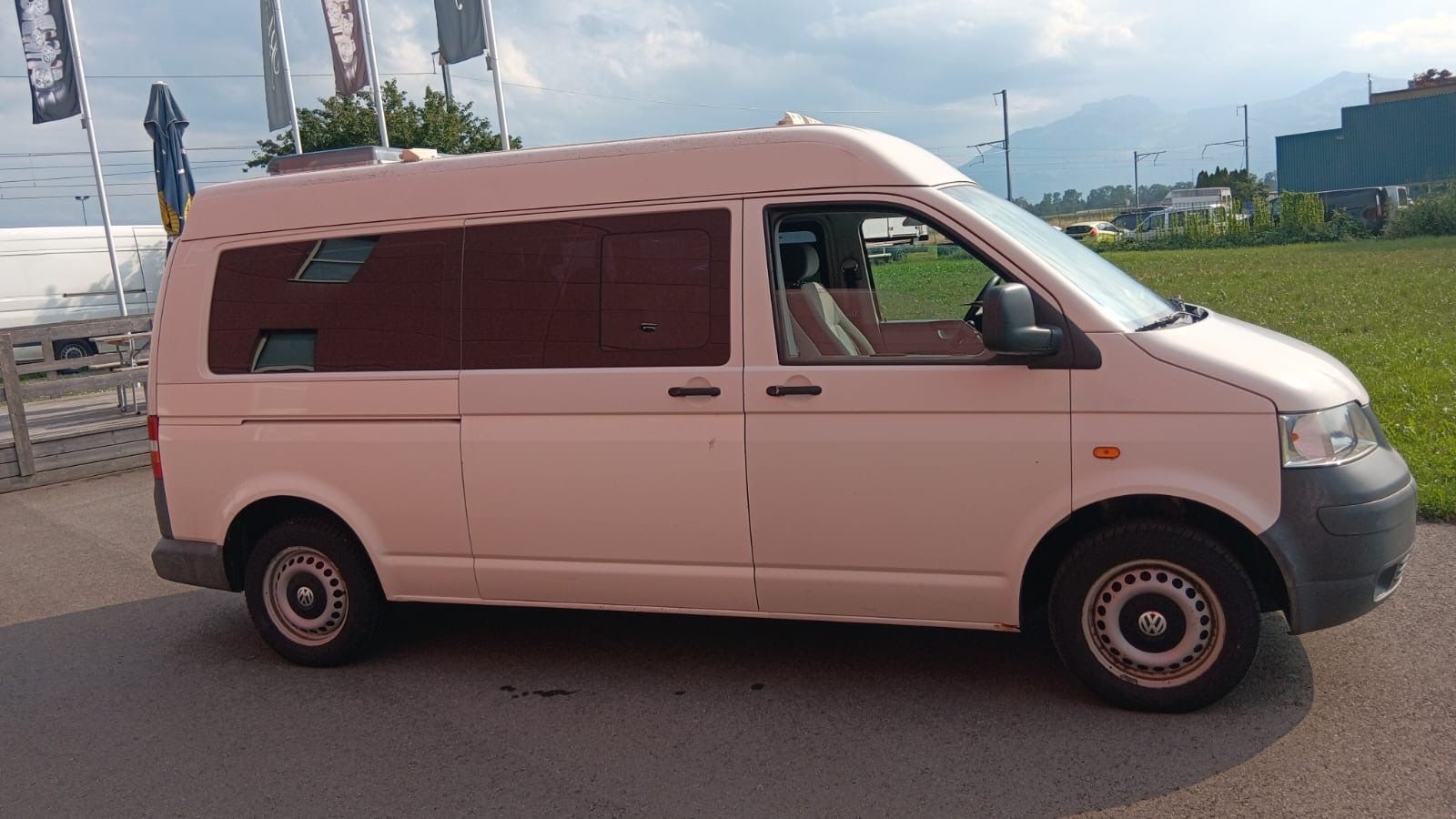 VW Autos: VW T5 2.5 4Motion – D'occasion à Rebstein par TonyRasta-Autohandel 1