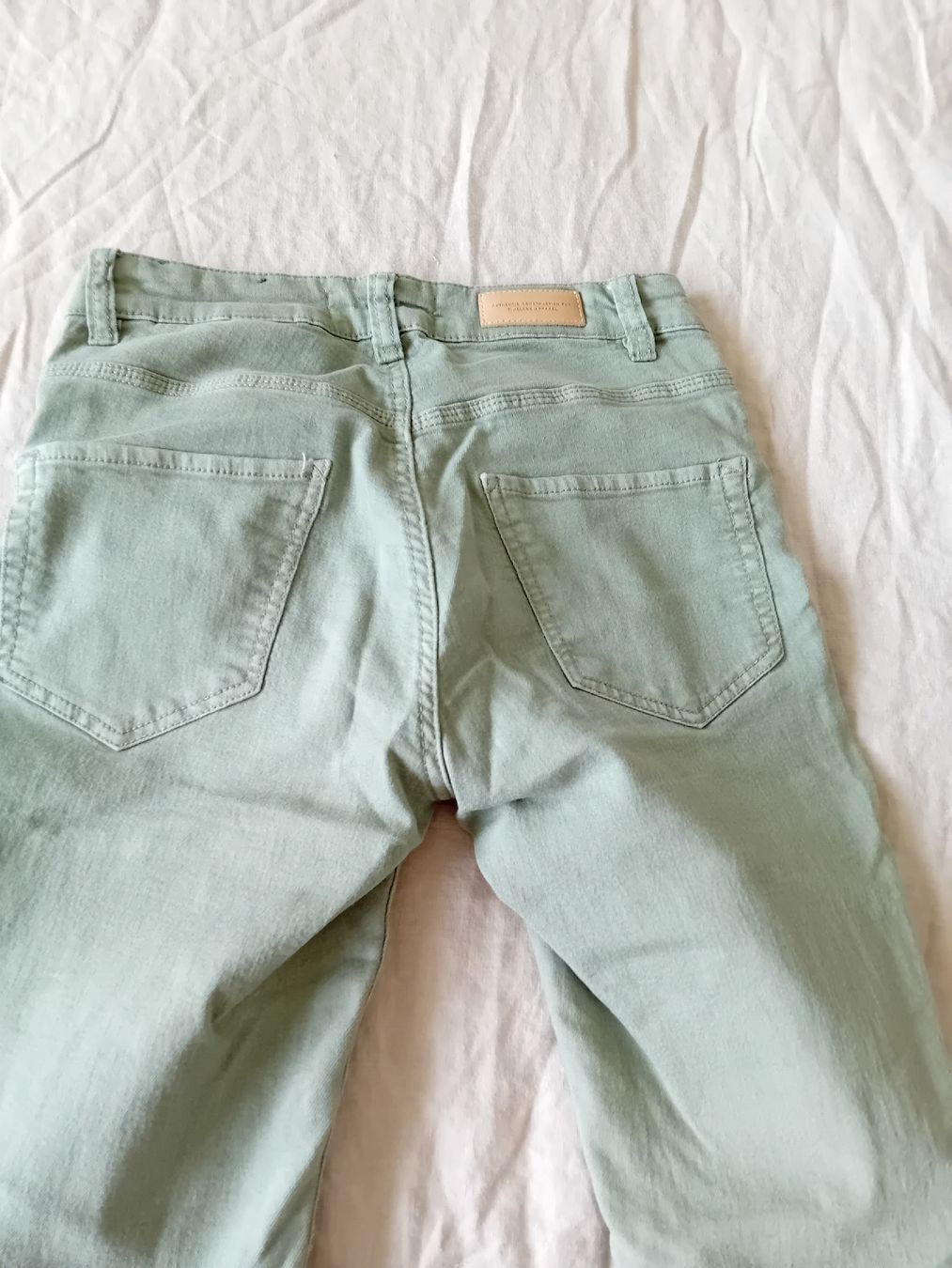 Jeans: Hellgrüne L.O.G.G. Jeans, Größe EUR 36 – Usato da Romanshorn venduto da milenva 2