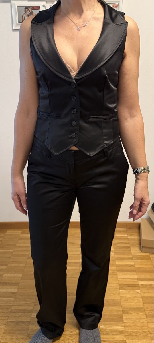 C&A Anzüge & Kostüme: Costume élégant Clockhouse noir taille 38/XL – Gebraucht aus Les Avanchets von NR07