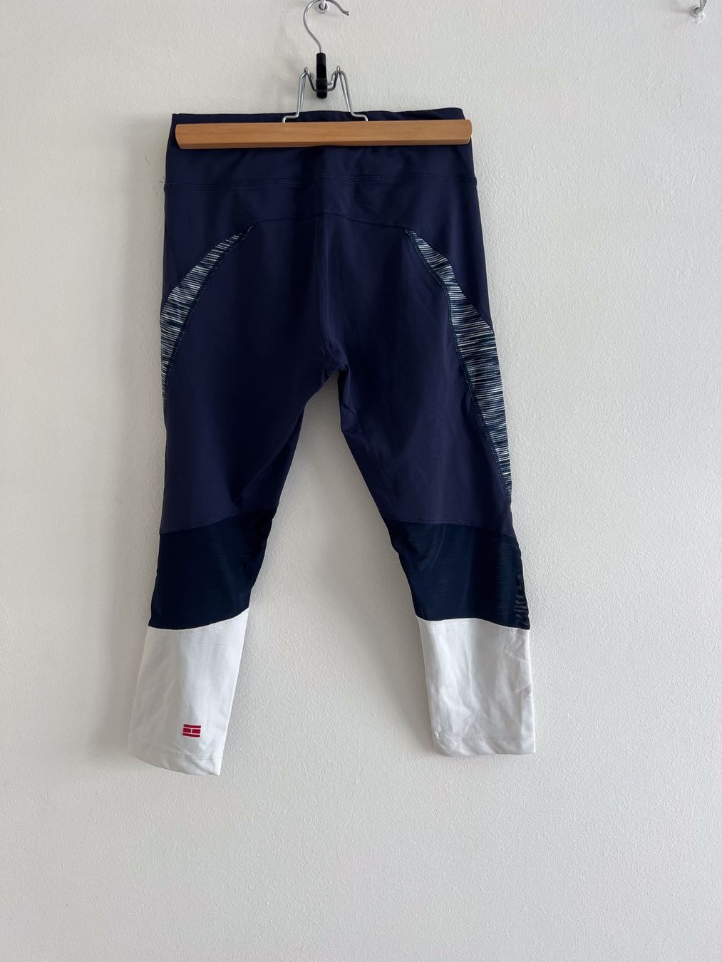 Tommy Hilfiger Leggings: Leggings Tommy Hilfiger XS – Gebraucht aus Losone von Misssslucie 1