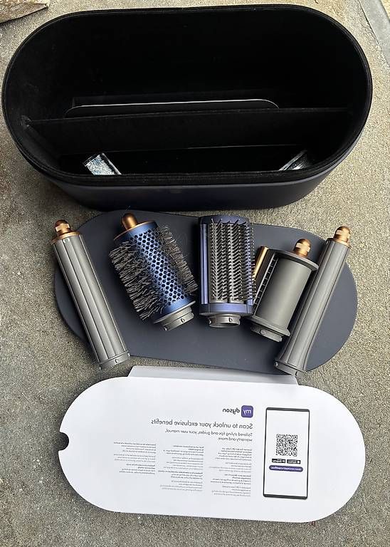 Piastre & Arricciacapelli: Dyson Airwrap Zubehör  – Usato da Liebefeld venduto da lisi0101