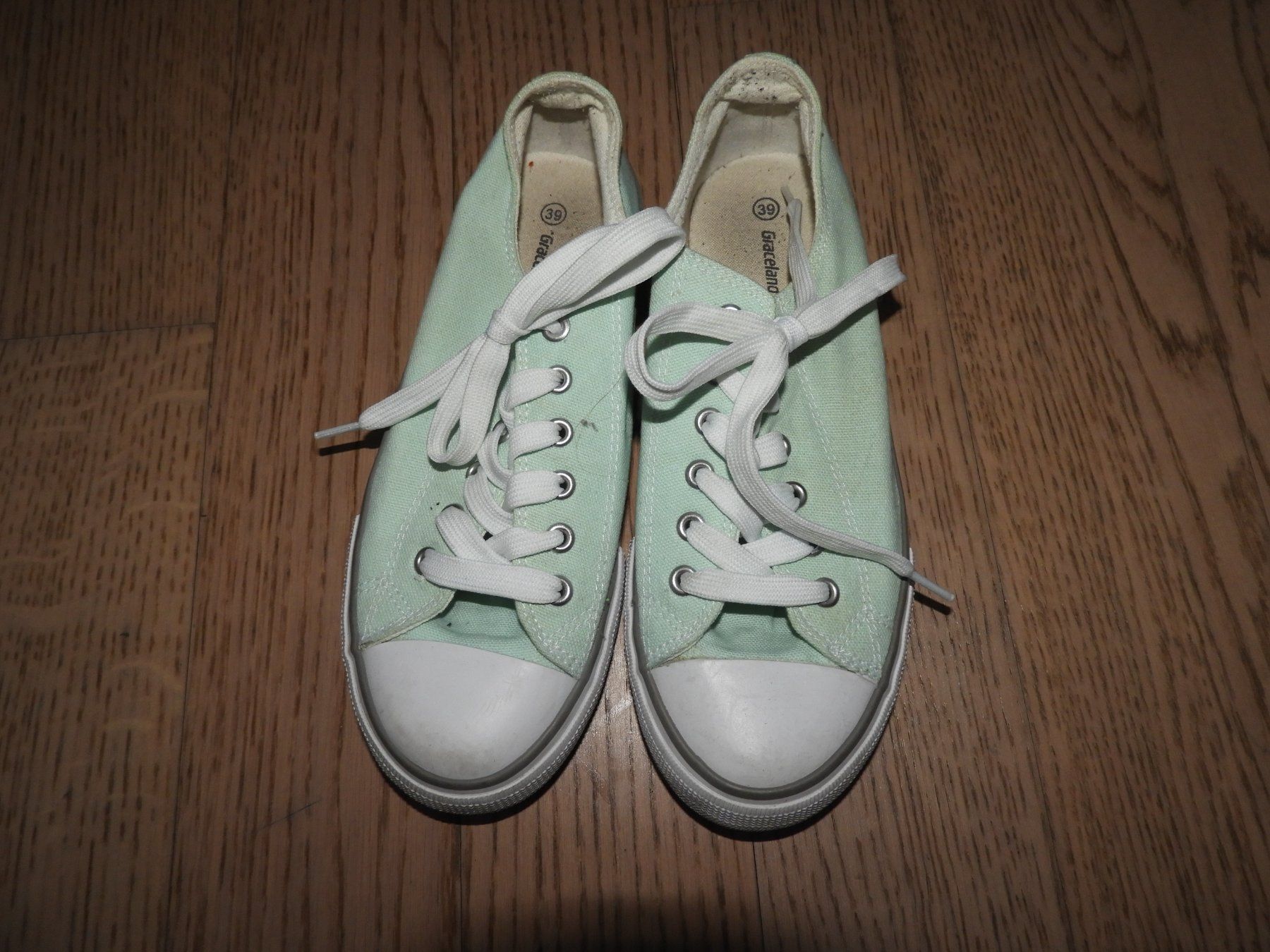 Graceland Scarpe da donna: Mintgrüne Stoffschuhe von Graceland Grösse 39 – Nuovo (secondo la descrizione) da Hergiswil NW venduto da Noema2006 2