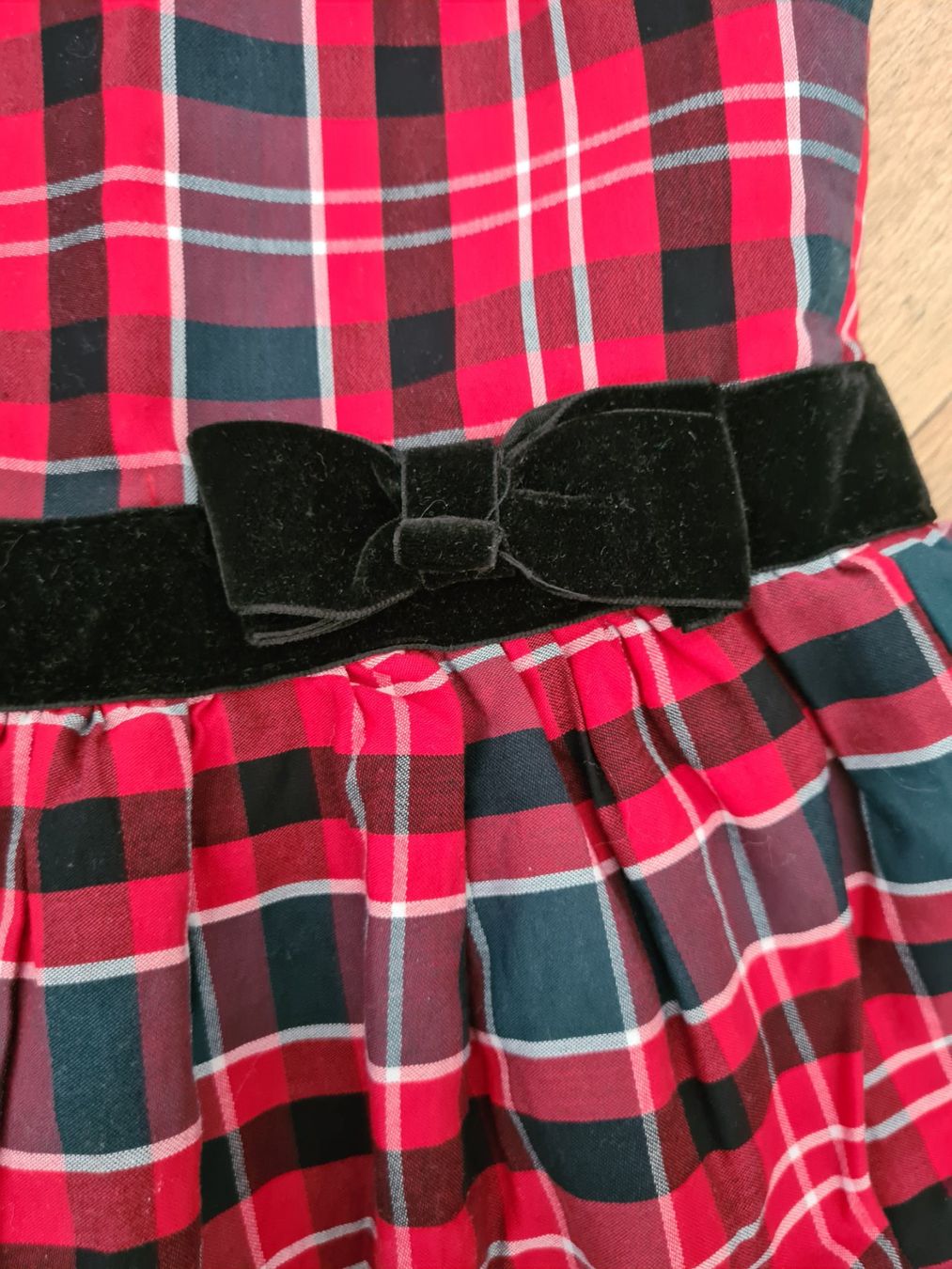 Vestiti & Gonne: Robe taille 116 – Usato da Carouge GE venduto da Gasco 2