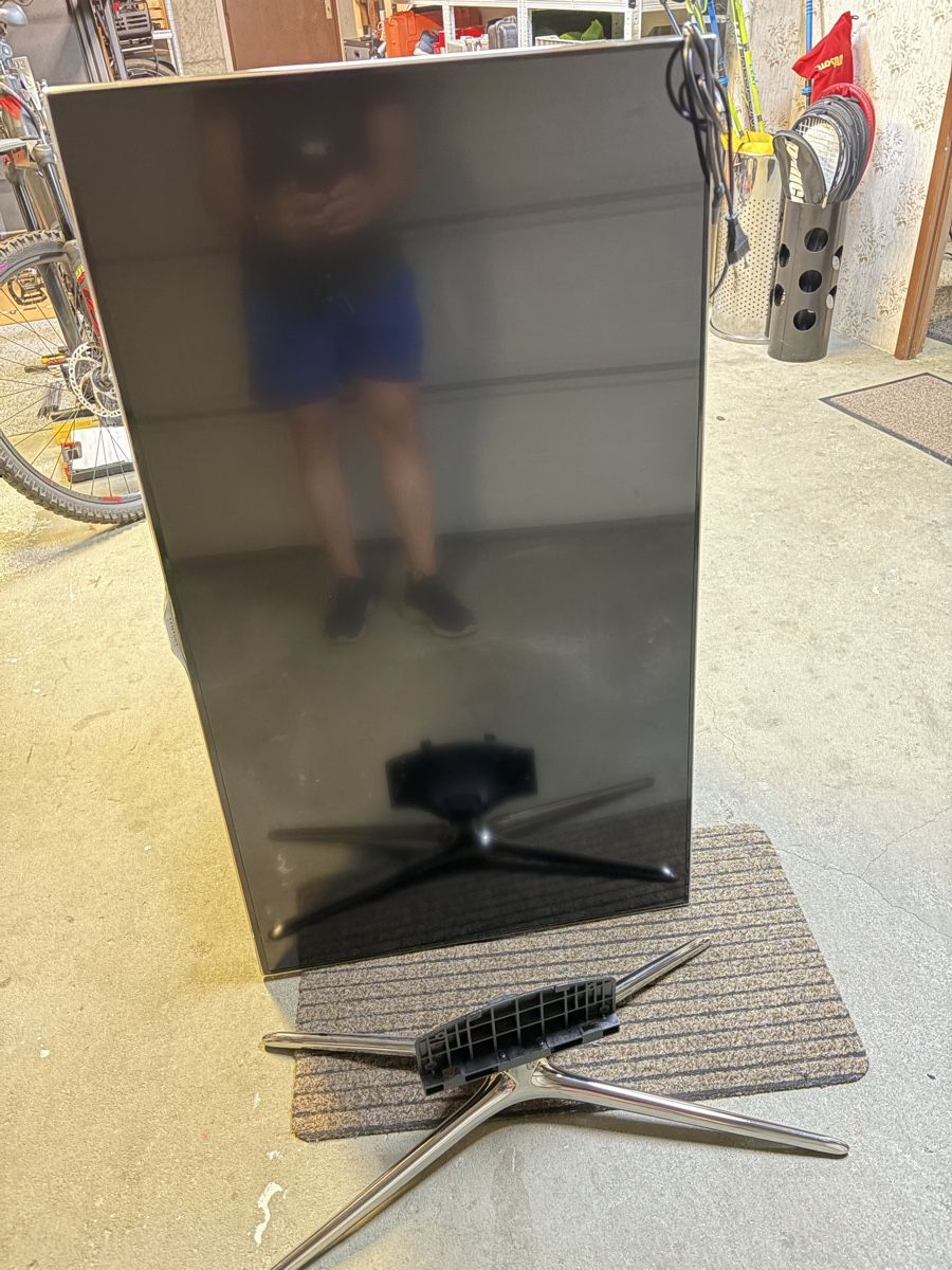 Appareils TV: Smart- TV Samsung 46 Zoll – D'occasion à Hägendorf par StuderPascal