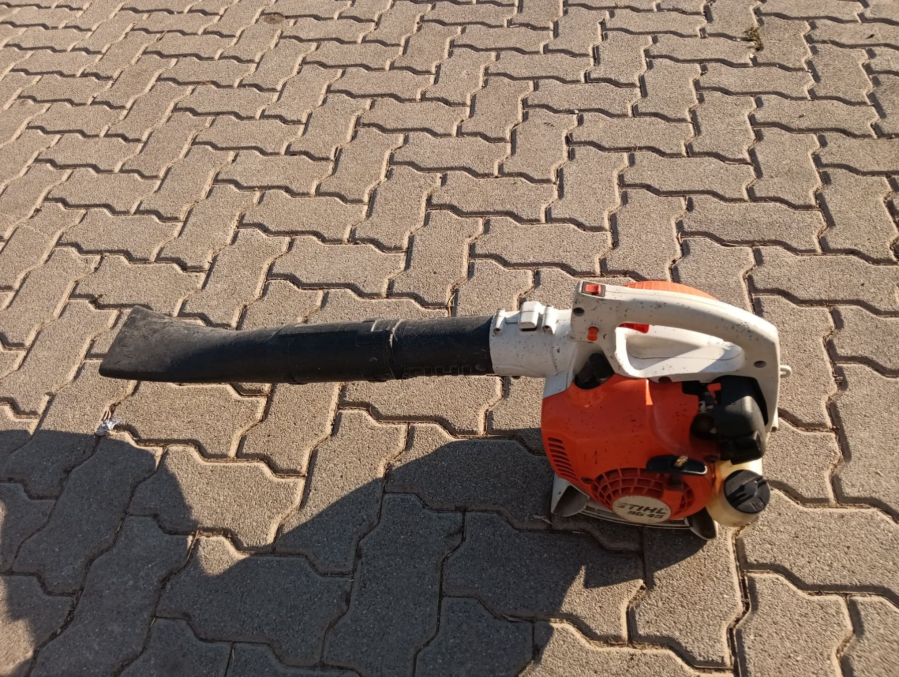 Stihl Aspirateurs & souffleurs à feuilles: Laubbläser Stihl – Défectueux à Kloten par Befe12 2